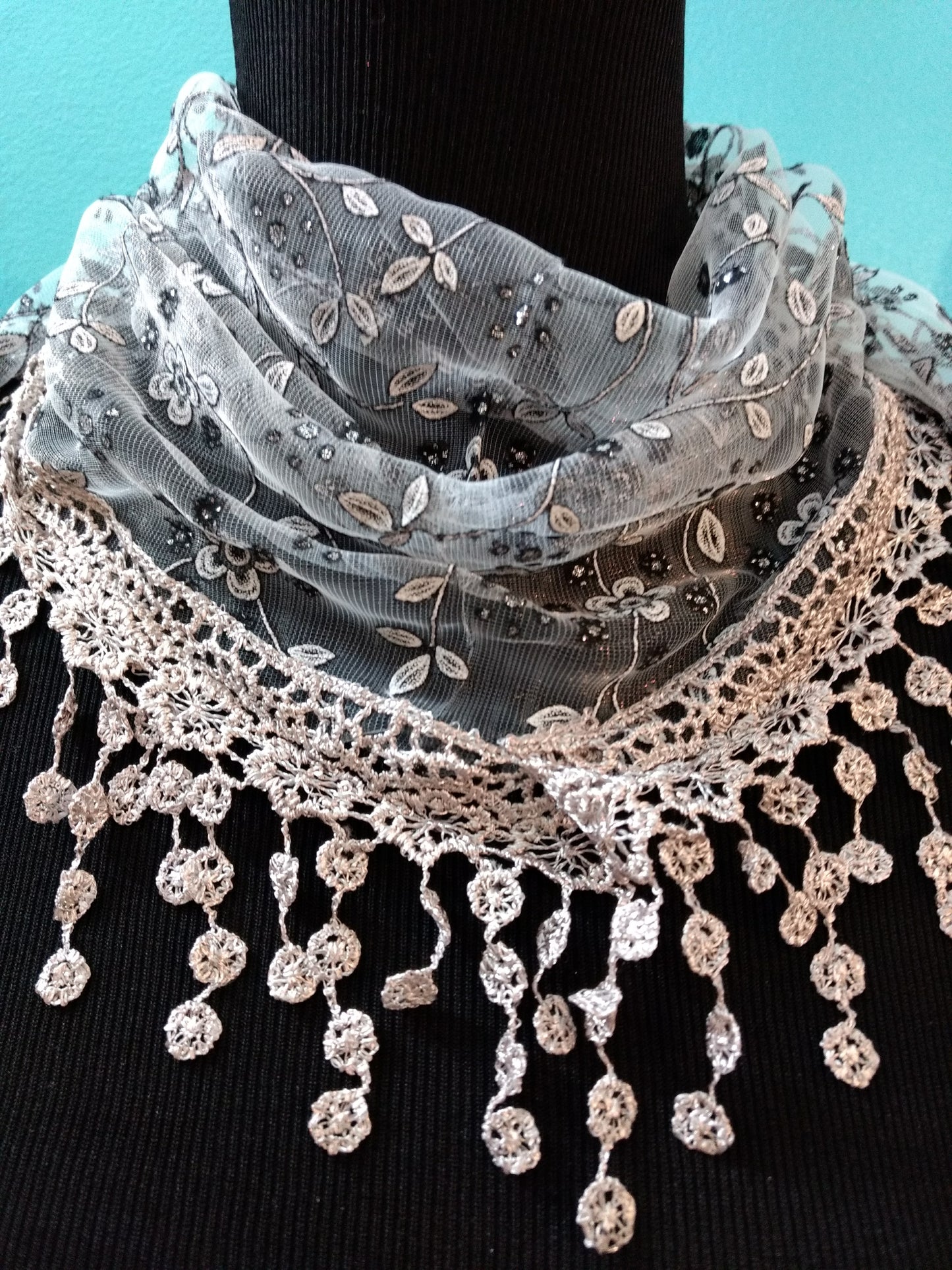 Floral Lace Tassel Scarf Gray