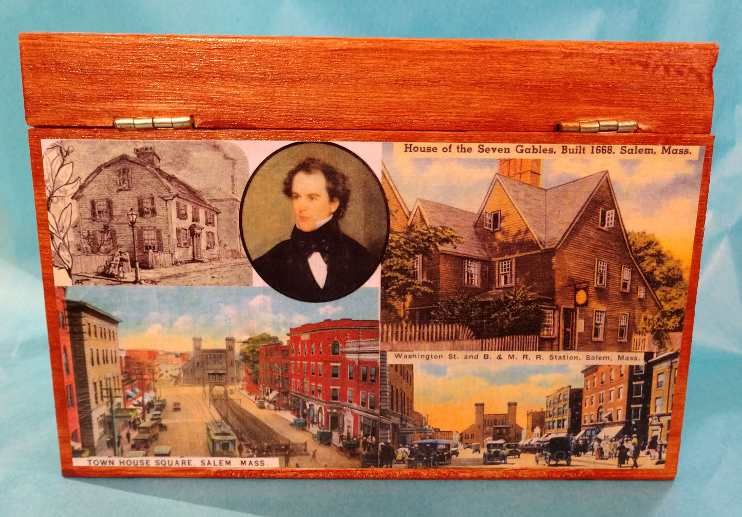 Historic Salem Recipe Box-wood & paper : 6.5 x 4.5"
