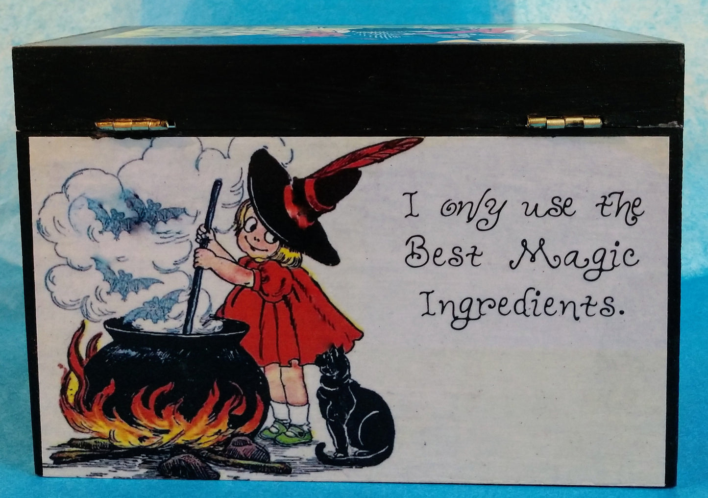 Bewitched Recipe Box-wood, paper : 6.5 x 4.5"