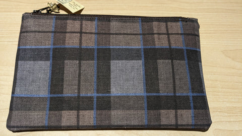 Tartan Design Small Zipped Bag-lined/zipper : 8.5x5.5"