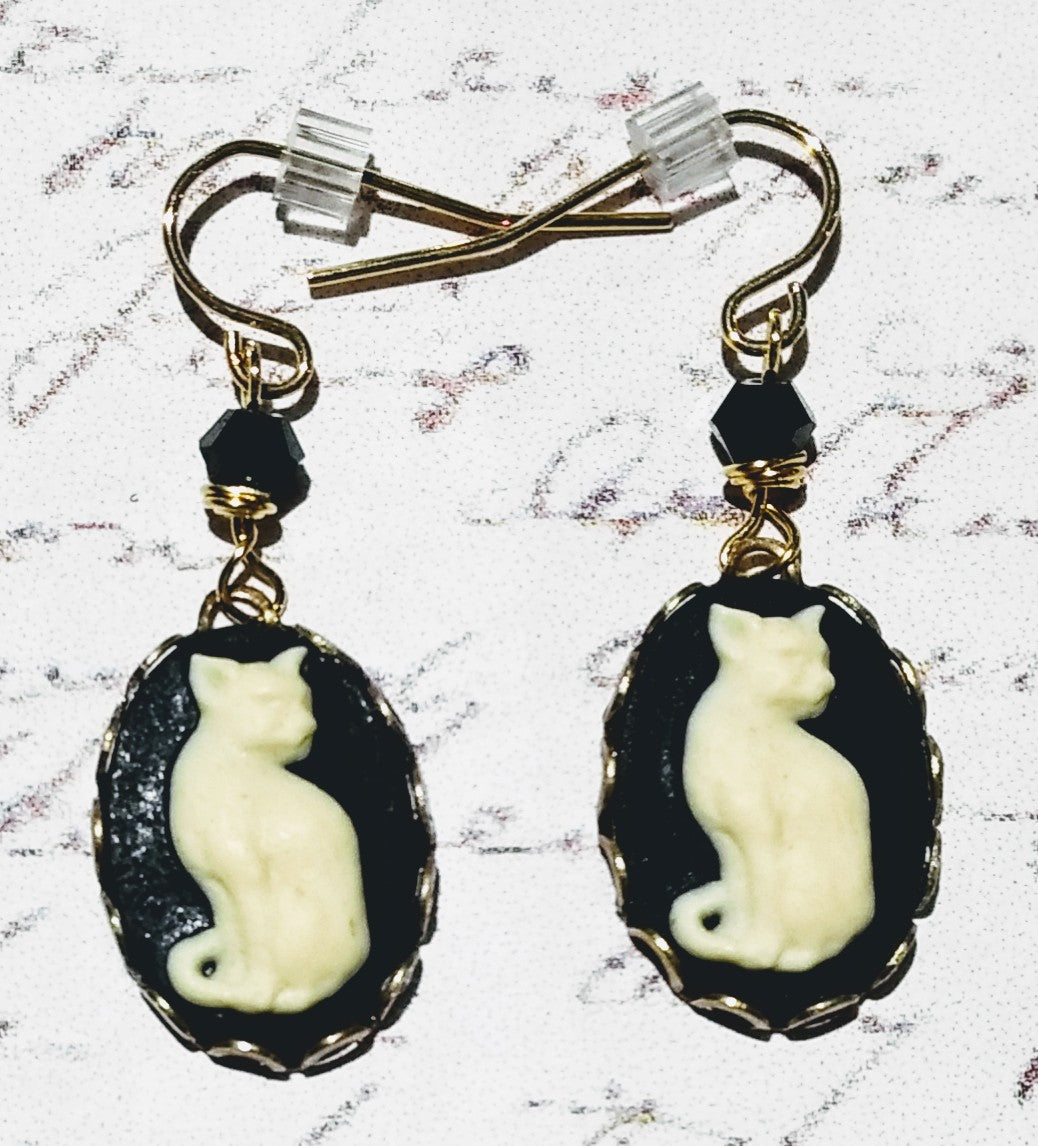 Cat Cameo Earrings