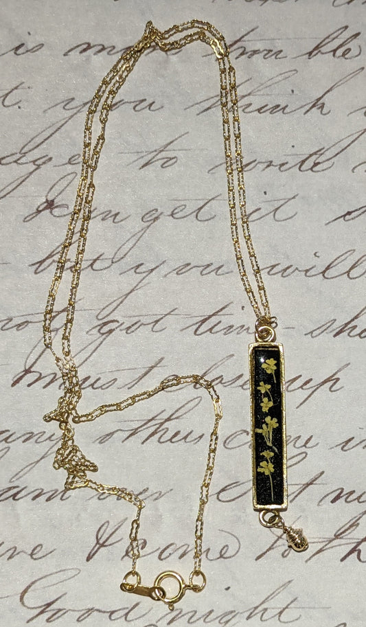 Petite Fleur Pendant Drop Necklace